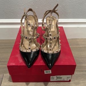 Authentic and worn only a couple times!!